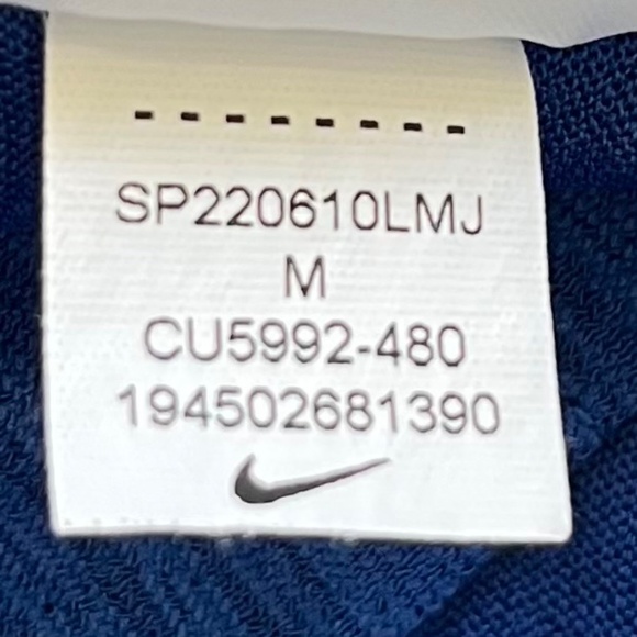 Nike Dri-Fit Running T-shirt. Men's size Medium. - Picture 12 of 13